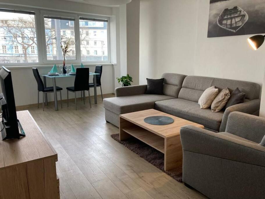 Krasny Byt S Vyhladmi V Historickom Centre Bratislava Eksteriør bilde