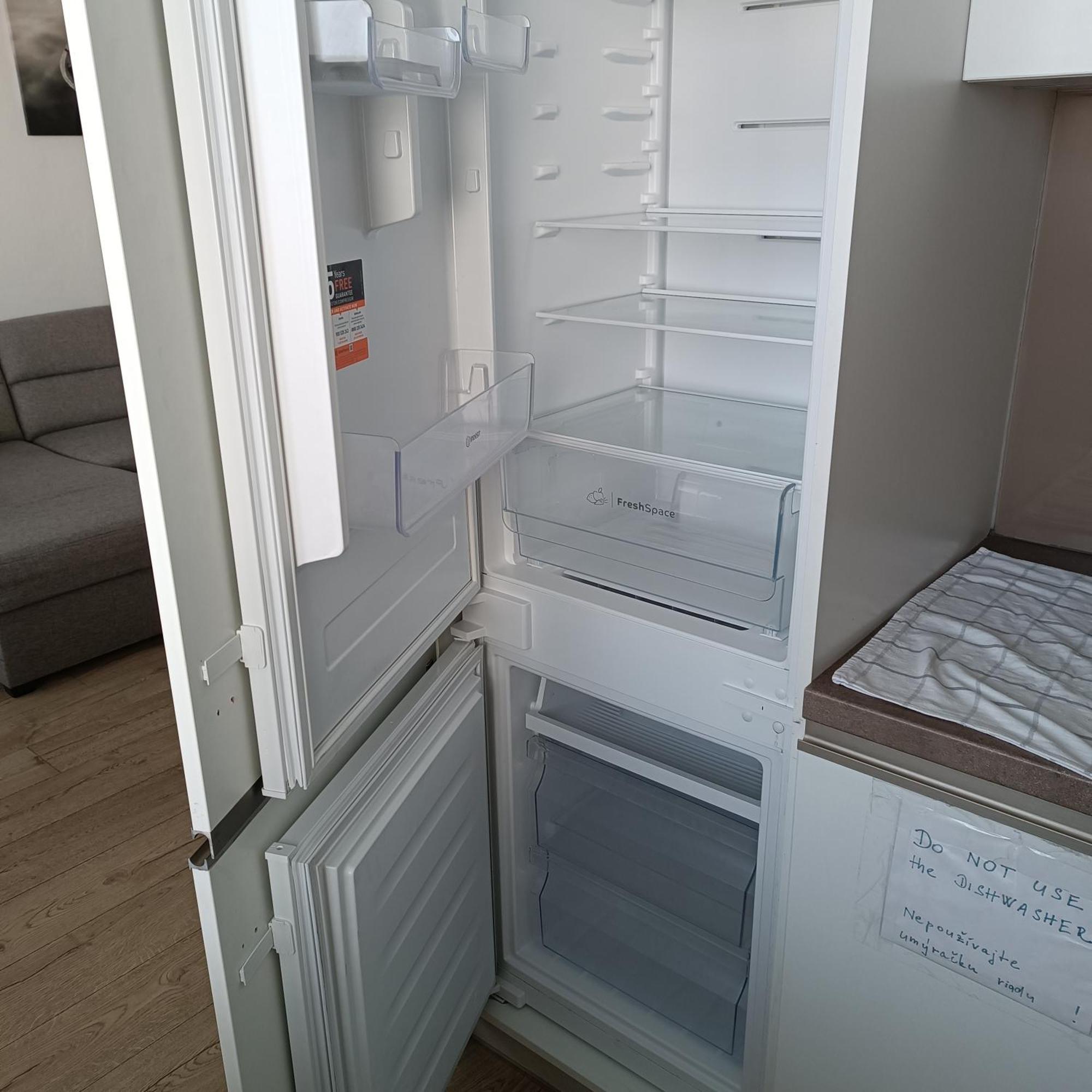 Krasny Byt S Vyhladmi V Historickom Centre Bratislava Rom bilde